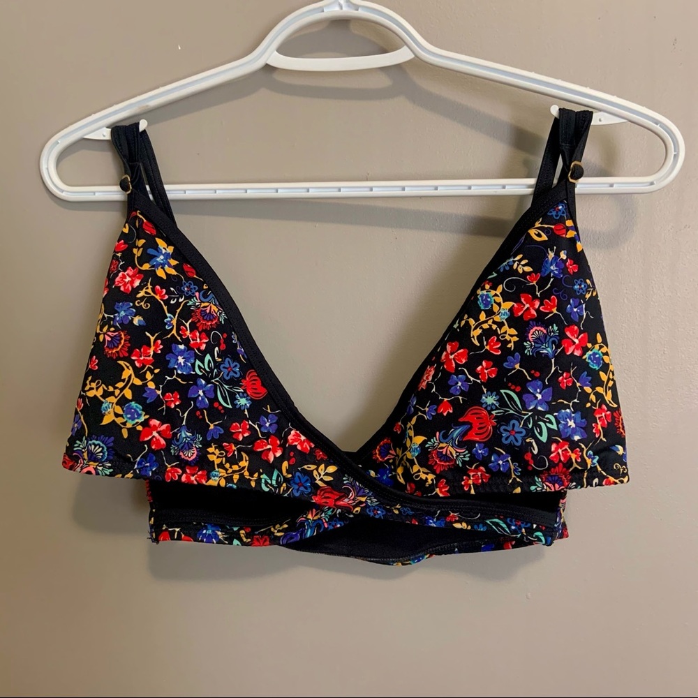 Bathing suit top
